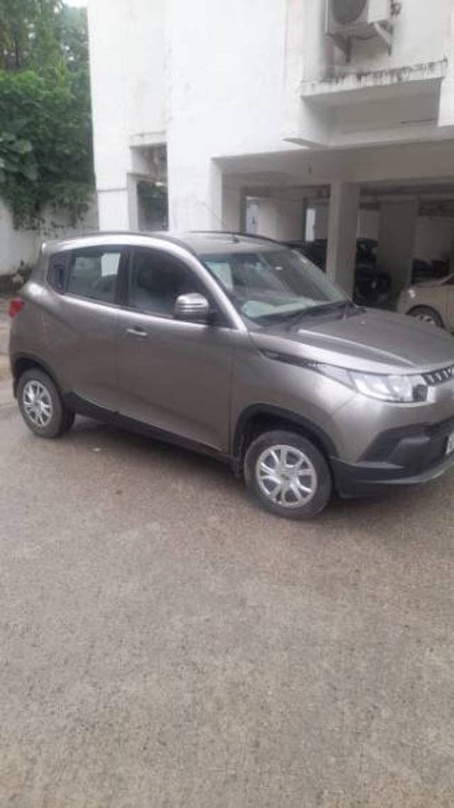 https://images10.gaadi.com/usedgaadi-sellcar/UsedCar/9bfc822c-f8a1-4a0c-aece-46b4592a5335/f9a9f262-0ee5-4c30-b09d-e1dfdf21e500.jpeg?imwidth=6400