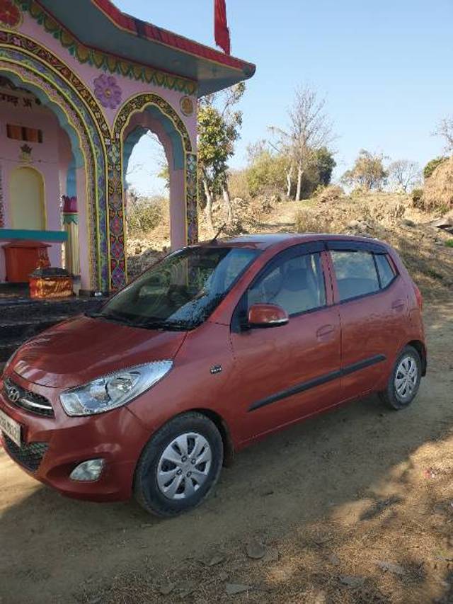 https://images10.gaadi.com/usedgaadi-sellcar/UsedCar/9c0aaac6-9a74-4167-80a2-ee73e9a3eb70/31387dc2-4fd8-470c-8c6d-5cc2e91340c8.jpg?imwidth=6400