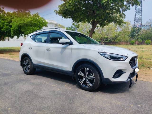 https://images10.gaadi.com/usedgaadi-sellcar/UsedCar/9c22167d-74ba-4c5b-8924-80b8a065aac2/0087a876-58a8-4cba-a5fc-f5b416a610fc.jpeg?imwidth=6401