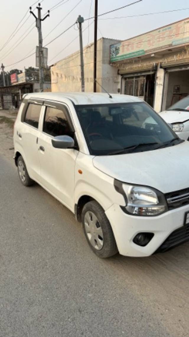 https://images10.gaadi.com/usedgaadi-sellcar/UsedCar/9c3f7f87-1b87-4fc7-bfd8-89e56fb62ab2/59286cae-dd23-457c-8038-8f217f1935d3.jpeg?imwidth=6400