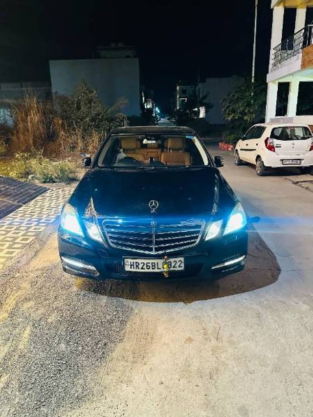 https://images10.gaadi.com/usedgaadi-sellcar/UsedCar/9d54bfbe-24aa-4071-8ed9-81313f308f3d/bf31199a-9b74-407d-b263-3d019657ded7.jpg?imwidth=6400