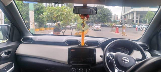 https://images10.gaadi.com/usedgaadi-sellcar/UsedCar/9d554826-82d0-4c51-b1f2-395f637bca3b/1d61c6f5-9b2f-4c5b-b858-a7560c8fd78c.jpg?imwidth=6402