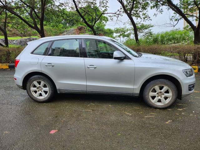 https://images10.gaadi.com/usedgaadi-sellcar/UsedCar/9dc8005c-b805-428b-a446-1d40dff4598e/b81c8f25-9958-45e8-920a-0d21080c9986.jpg?imwidth=6401