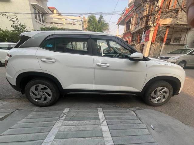 https://images10.gaadi.com/usedgaadi-sellcar/UsedCar/9ddcd881-f077-494c-9f5a-2525c378a504/e9b05173-80e5-4226-83ff-72e8fe92cdcc.jpg?imwidth=6401