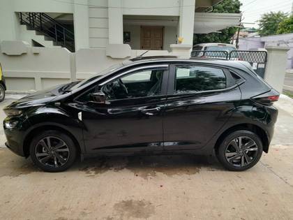 Tata Altroz XZA Plus Dark Edition DCT