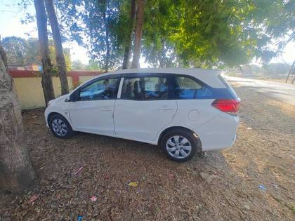 Honda Mobilio S i-DTEC