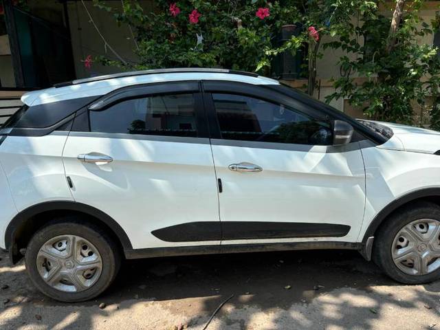 https://images10.gaadi.com/usedgaadi-sellcar/UsedCar/9e61ff54-b4b6-44b6-ab5e-5f2f55a57ef1/a1698a2b-5eb2-4bad-aa4e-f657c2cc758e.jpg?imwidth=6401