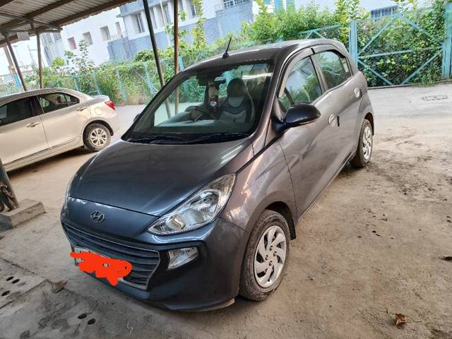 https://images10.gaadi.com/usedgaadi-sellcar/UsedCar/9e9b9be9-29a3-461f-a97f-f321bf4afef0/e97bd07b-a1bc-413d-a27a-0e9954f46498.jpg?imwidth=6400