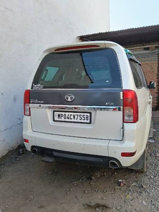 https://images10.gaadi.com/usedgaadi-sellcar/UsedCar/9e9d267f-9b2b-4458-9704-ffaf3e72e532/7d4a8a80-9538-4231-9a2c-c47d6dd31bf1.jpg?imwidth=6400