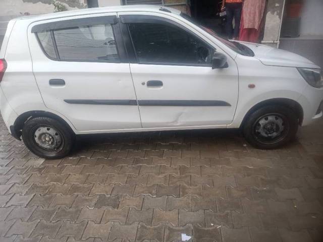 https://images10.gaadi.com/usedgaadi-sellcar/UsedCar/9ef30636-1a02-4d63-bcab-8449669cb68b/1a9ecfb5-e56a-4240-b701-3d7b375a81fa.jpg?imwidth=6401