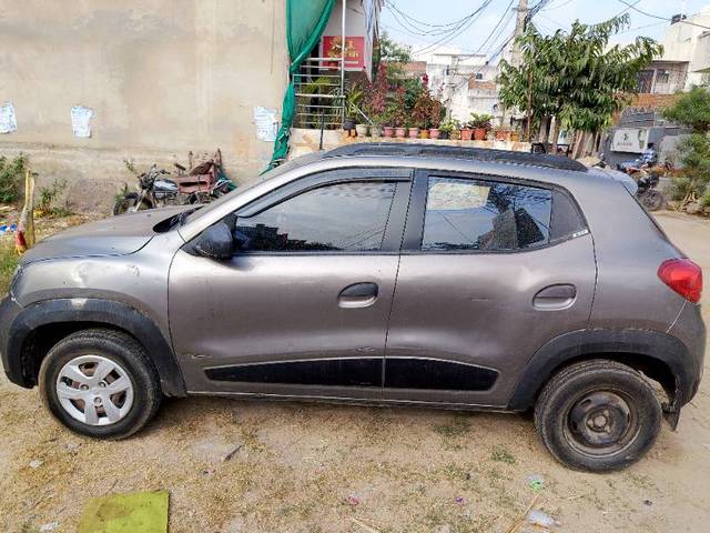 https://images10.gaadi.com/usedgaadi-sellcar/UsedCar/9f400db7-e258-4bf3-99d9-3be296b0da7c/8429b7ab-5f7c-46f0-820e-ac7e4a73e3a6.jpg?imwidth=6400