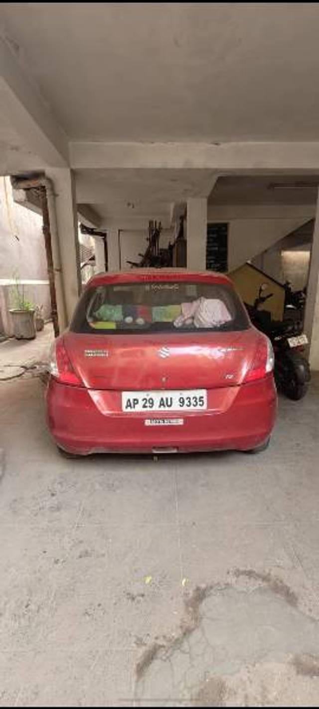 https://images10.gaadi.com/usedgaadi-sellcar/UsedCar/9f6f3da3-3bae-4678-8213-329e65f0c2ff/a142a18a-219f-4061-86b2-a42ccdcf7a7b.png?imwidth=6402