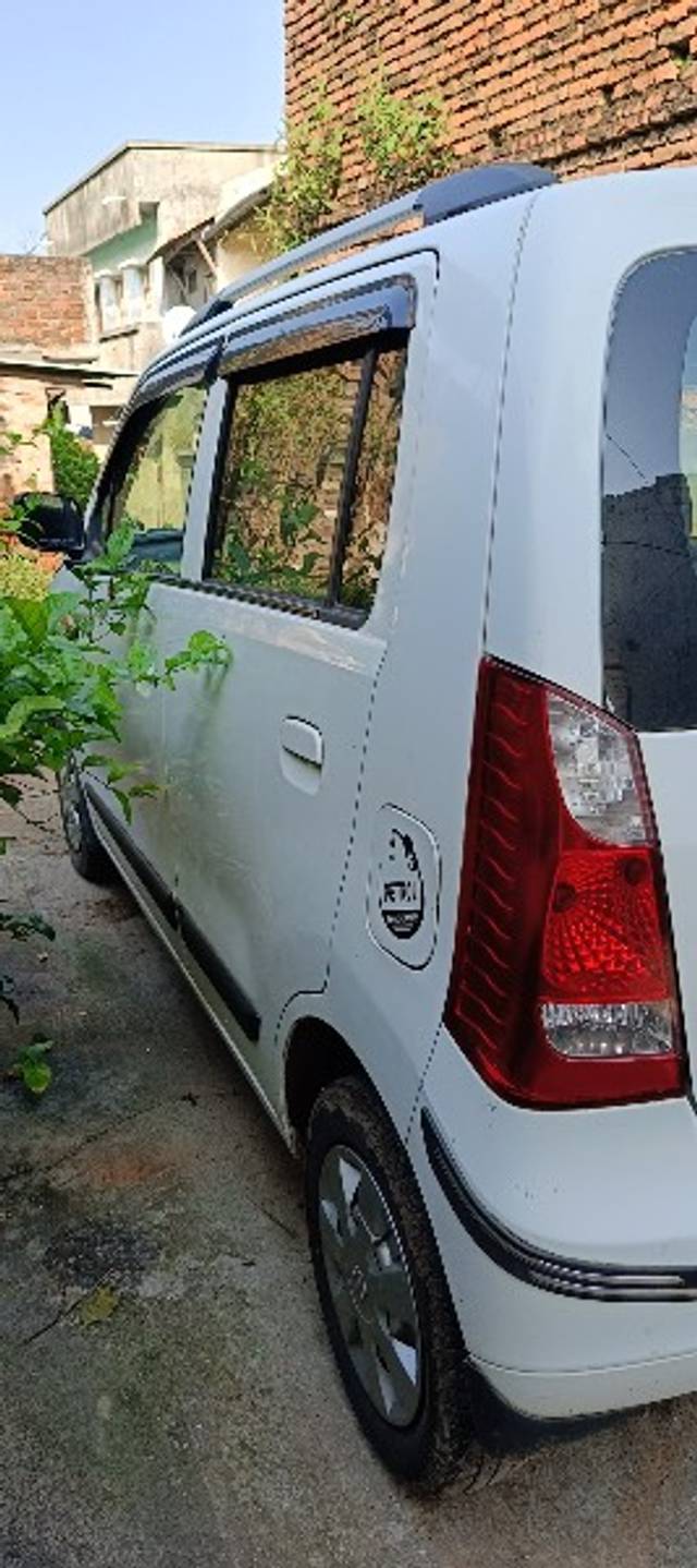 https://images10.gaadi.com/usedgaadi-sellcar/UsedCar/9fcd0565-df28-4e45-9f5a-aa6c2bc21b5c/692f1816-4d19-4ae3-af12-ef8d6fe8e707.jpg?imwidth=6402