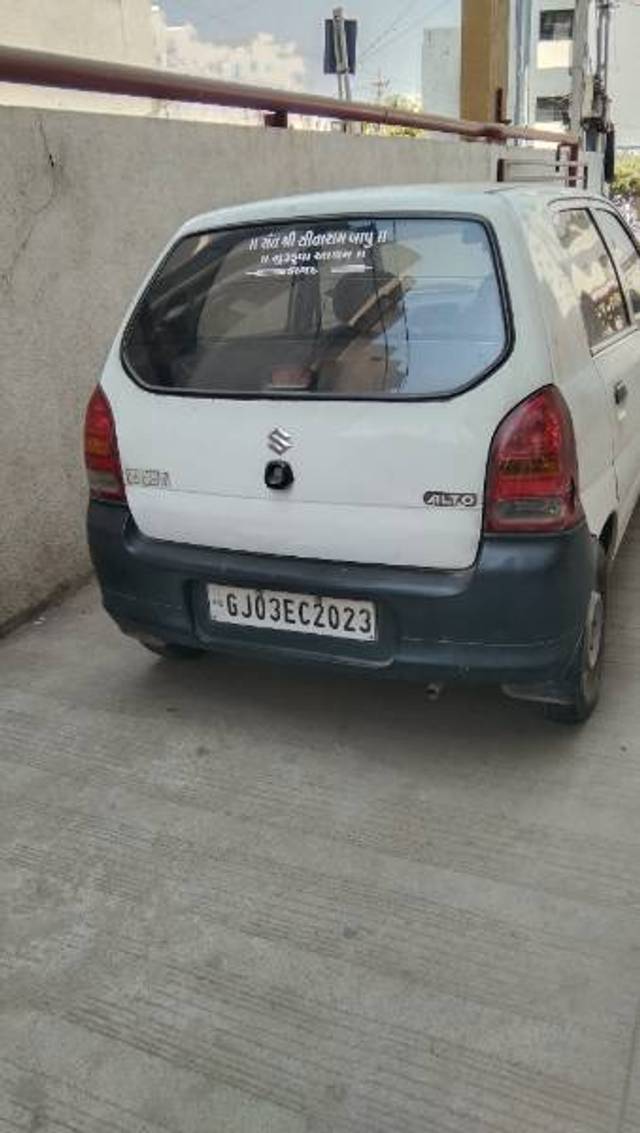 https://images10.gaadi.com/usedgaadi-sellcar/UsedCar/9fe00374-339f-43ea-b959-2cac68afd3fb/51809f1b-ab9b-4958-8e69-48b73e2aa71f.jpg?imwidth=6401