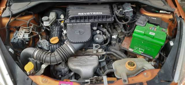 https://images10.gaadi.com/usedgaadi-sellcar/UsedCar/9fffa342-14b1-4485-9890-eaaba128ad18/0c650945-99c1-4815-ae93-d5b356b206f4.jpg?imwidth=6402