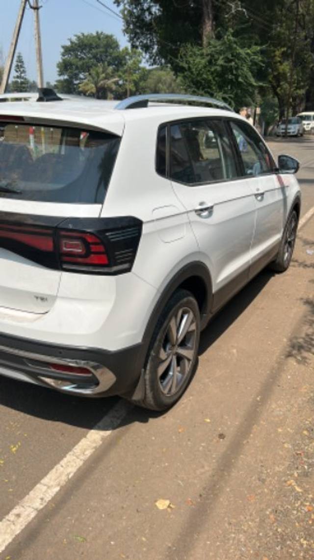 https://images10.gaadi.com/usedgaadi-sellcar/UsedCar/a02a73a0-0be3-4b8f-bfdc-563e0973d4b1/19e50c97-eee3-4860-b011-972abbdb3611.jpeg?imwidth=6401
