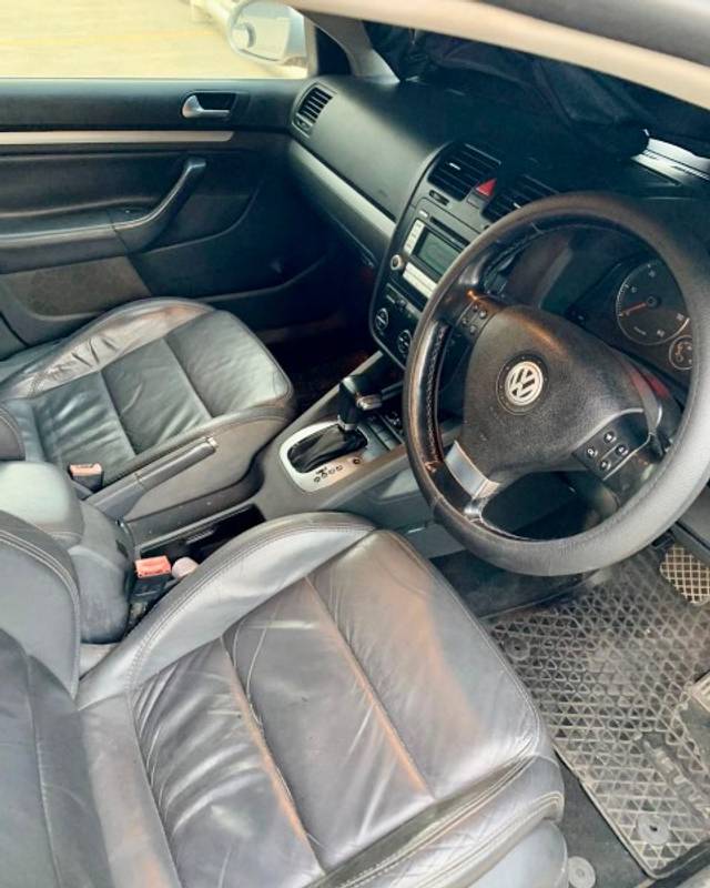 https://images10.gaadi.com/usedgaadi-sellcar/UsedCar/a0359dc5-5dbf-4552-968c-e2a027615039/f5a5faf7-9245-4d27-a073-4145178706cb.jpeg?imwidth=6401