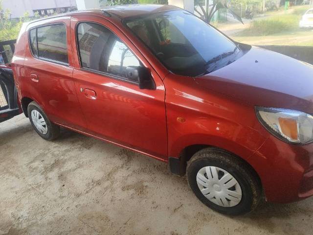 https://images10.gaadi.com/usedgaadi-sellcar/UsedCar/a059a3ae-97b7-4bf3-8ccd-f8c7c691080d/574a835a-bb27-467e-8833-8824472176cf.jpg?imwidth=6400