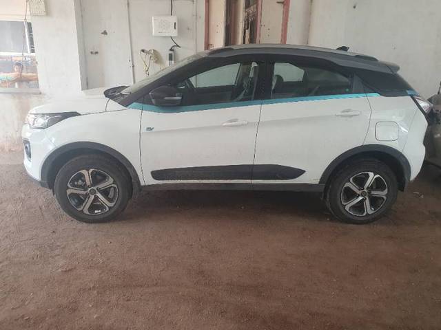 https://images10.gaadi.com/usedgaadi-sellcar/UsedCar/a085c727-a616-46b3-a0ab-0013a3b1572a/b7de07d2-0768-402f-ad11-deadf482f068.jpg?imwidth=6401