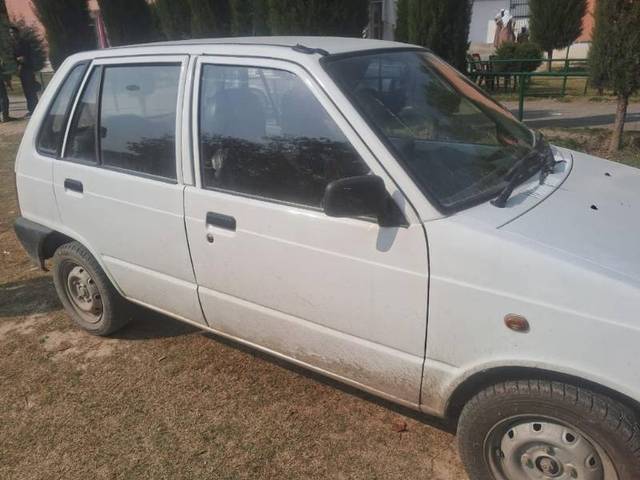 https://images10.gaadi.com/usedgaadi-sellcar/UsedCar/a0c3bdf9-cb00-4333-bb15-46b08ee8b184/6c96baa6-b738-4c15-b4dc-1466befc99c1.jpg?imwidth=6401
