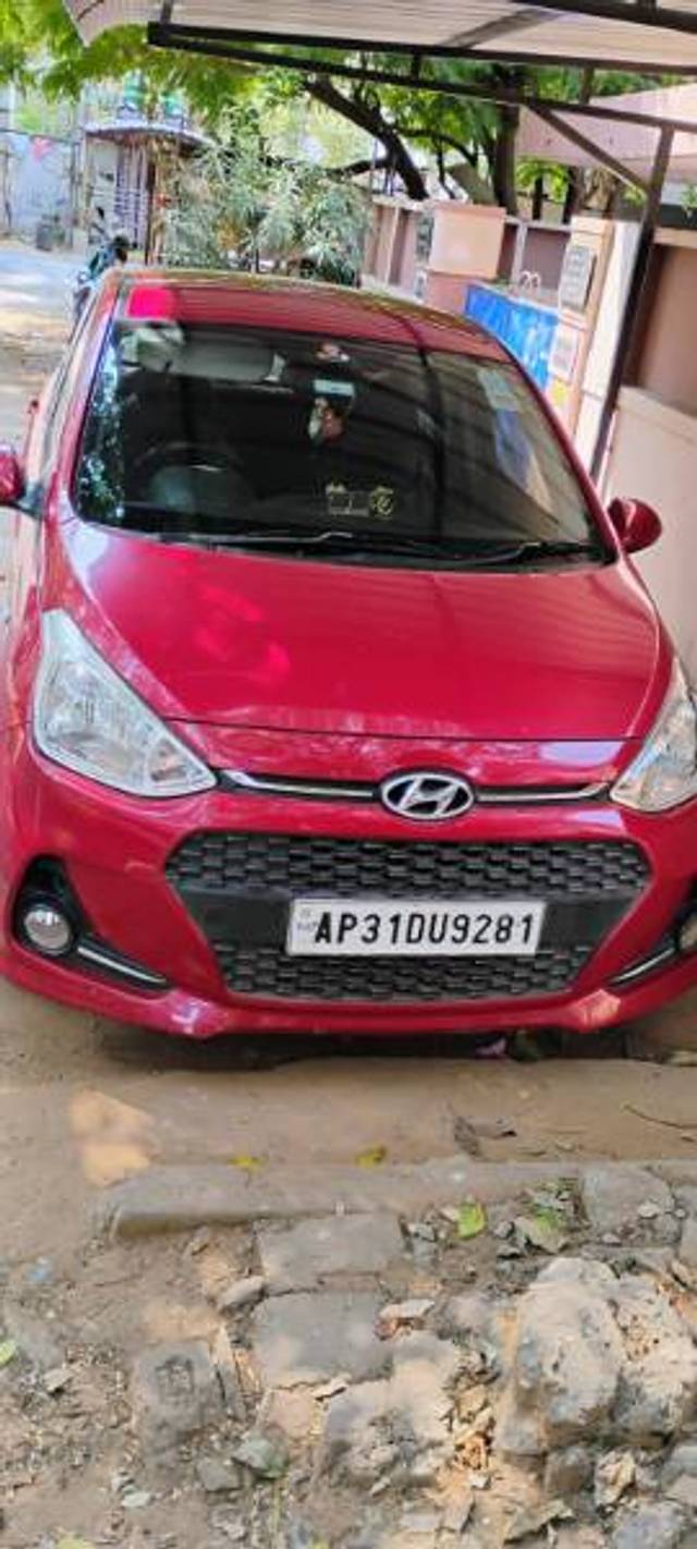 https://images10.gaadi.com/usedgaadi-sellcar/UsedCar/a0f30439-8822-41d7-b06d-8d64d1f26945/ae2a1b48-fbd9-430a-b839-d1fd722913f7.jpg?imwidth=6400