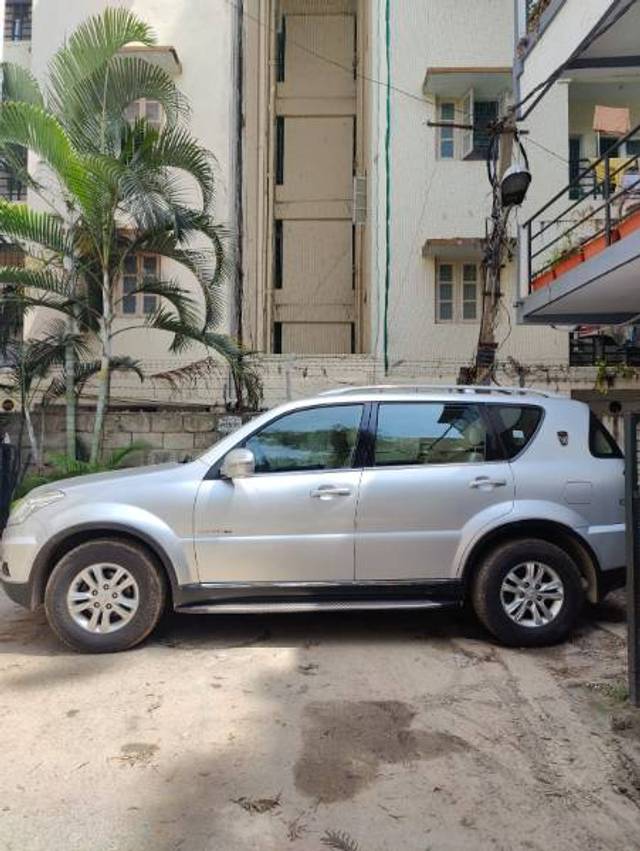 https://images10.gaadi.com/usedgaadi-sellcar/UsedCar/a10d8a91-f9d3-4f8c-91df-9e18b984f4f3/af4af3ba-a9ca-4ee6-8e3d-2fb371a72a88.jpg?imwidth=6402