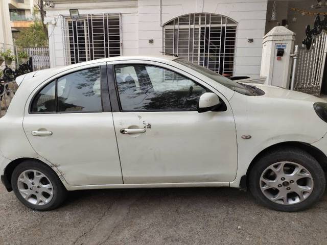 https://images10.gaadi.com/usedgaadi-sellcar/UsedCar/a1a419b8-b707-4d25-8b11-8a09e888bfa8/5d8c4feb-aeca-4846-98f2-f6fc6d2b2024.jpg?imwidth=6401