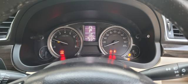 https://images10.gaadi.com/usedgaadi-sellcar/UsedCar/a1afe9c6-b41a-4be2-bd3f-b145a035d020/1c50d9a2-02db-4990-88ad-53b59bb8f84a.jpg?imwidth=6402