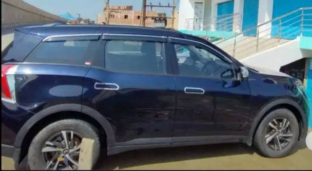https://images10.gaadi.com/usedgaadi-sellcar/UsedCar/a1f4aacf-1692-440e-8fc9-f4b92829ef8f/51c2f454-b59e-4036-9ef9-9283abbbe219.jpg?imwidth=6401