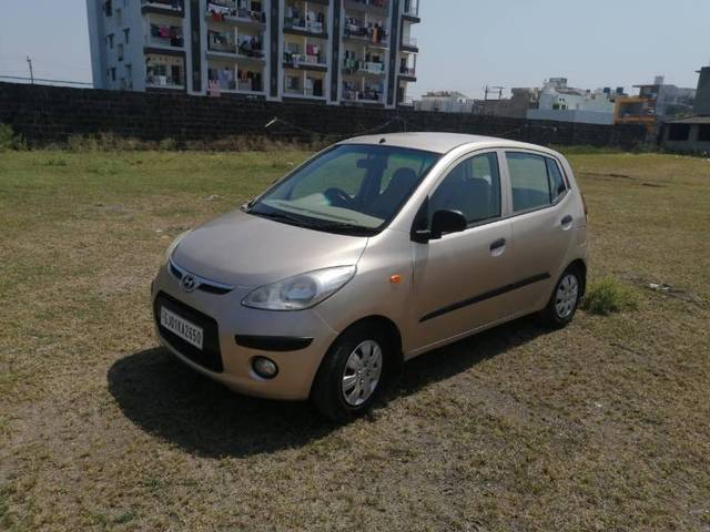 https://images10.gaadi.com/usedgaadi-sellcar/UsedCar/a20c7427-88e3-410d-aa03-a822c7708130/6b355eac-632a-43a9-8bd8-2139c4f992d7.jpg?imwidth=6401