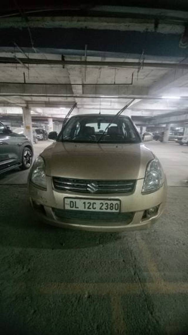 https://images10.gaadi.com/usedgaadi-sellcar/UsedCar/a2635331-65d8-48a2-9535-165d56bc2ffb/8bc9d0a5-558b-4572-81f9-79797e1b0d4c.jpg?imwidth=6402