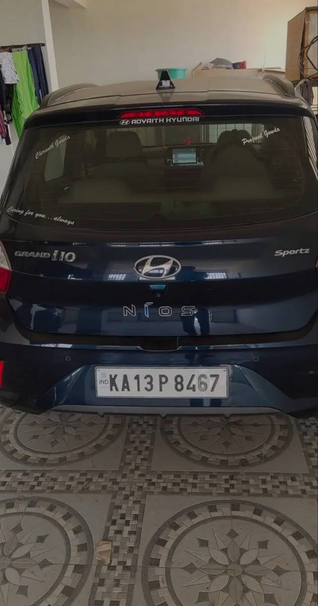 https://images10.gaadi.com/usedgaadi-sellcar/UsedCar/a27e23c6-7580-40ef-baa3-94ae56ea0395/533eed51-5472-4873-b986-f8e6ba4234b1.jpg?imwidth=6402