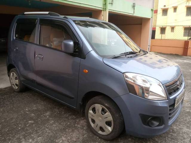 https://images10.gaadi.com/usedgaadi-sellcar/UsedCar/a294aeb1-e563-4b37-be81-48cb632e9841/7dd7f281-adae-4d73-b5d3-f27aa2e66126.jpg?imwidth=6400