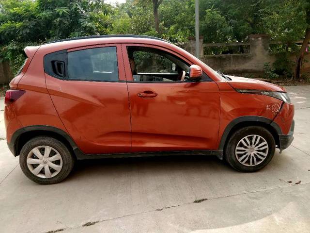 https://images10.gaadi.com/usedgaadi-sellcar/UsedCar/a2aab366-0e15-40e4-baf8-2839630ef403/c52cc0b9-65b6-41c2-bc2b-72b4356dd2b0.jpg?imwidth=6401