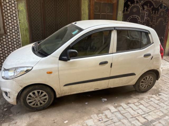 https://images10.gaadi.com/usedgaadi-sellcar/UsedCar/a2acb8fe-537f-4e45-b12e-1fb521c2d45e/ca510a89-28e3-4bfe-a2a6-13575f546b4f.jpg?imwidth=6400