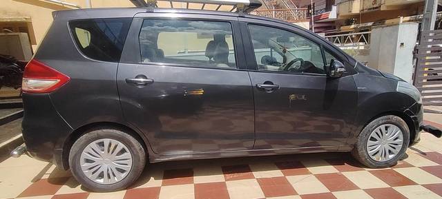 https://images10.gaadi.com/usedgaadi-sellcar/UsedCar/a2b594c8-a9c2-46de-8074-f1ae379afb0b/fd899b4c-3cbd-4d11-a766-a5c48b753fd3.jpg?imwidth=6401