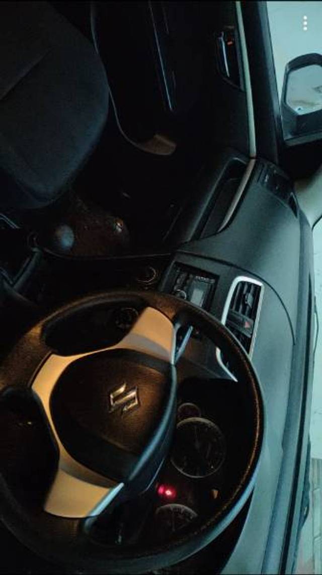 https://images10.gaadi.com/usedgaadi-sellcar/UsedCar/a2cafc4b-08c7-4787-b764-4a1bbe3df4a1/e7fb93fc-34e5-4e1b-bbc8-9e6814d51d67.jpg?imwidth=6402