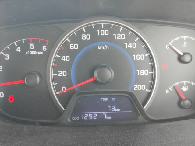 https://images10.gaadi.com/usedgaadi-sellcar/UsedCar/a2da3523-3ad5-4d9a-9911-98df6de96197/fd593e69-3f8a-4782-93f3-66dcae8729a2.jpg?imwidth=6401