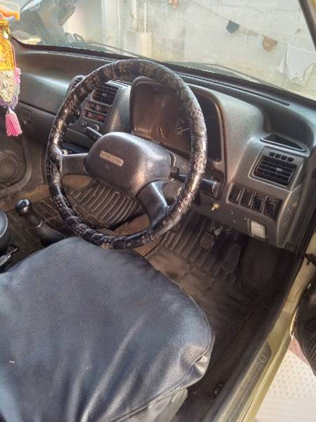 https://images10.gaadi.com/usedgaadi-sellcar/UsedCar/a301378d-3218-408b-8a7b-9ccac2ff3866/e884d863-5eaa-42d2-878a-bb3c847d8b7f.jpg?imwidth=6402