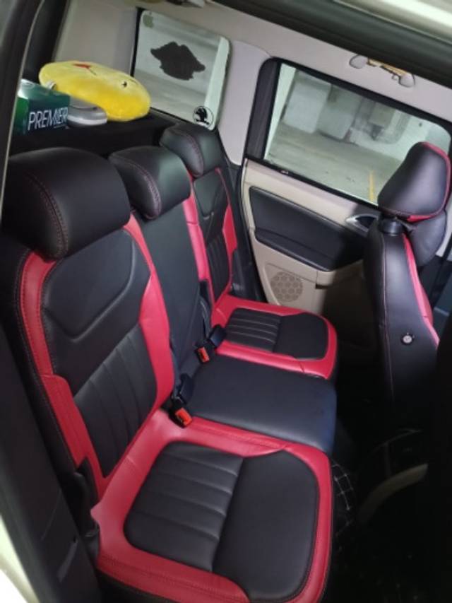https://images10.gaadi.com/usedgaadi-sellcar/UsedCar/a3499bc0-8b22-4dad-919a-82780b803ffe/ed39f533-17c5-4725-9c85-38e06e4786aa.jpeg?imwidth=6401