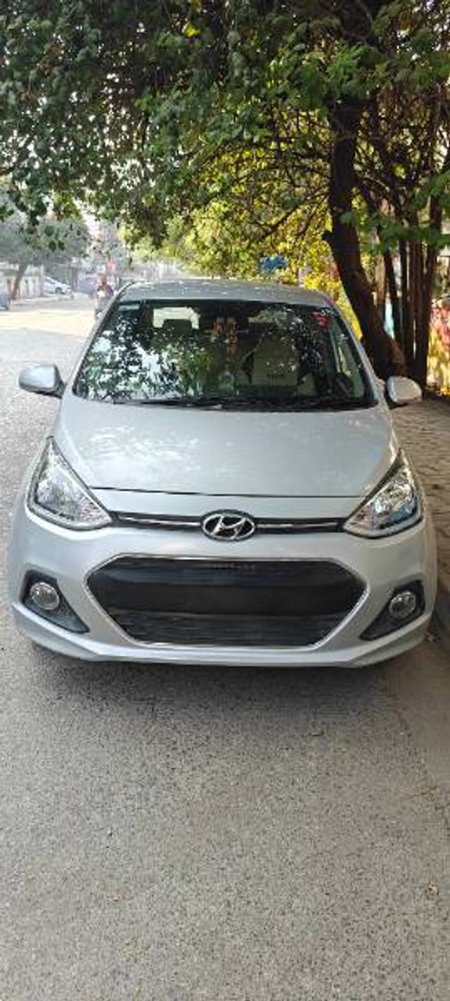 https://images10.gaadi.com/usedgaadi-sellcar/UsedCar/a3738487-701e-4af5-bba9-61039aa3fce6/06a62932-e0c3-4a77-9431-c0320ebe4cd4.jpg?imwidth=6400