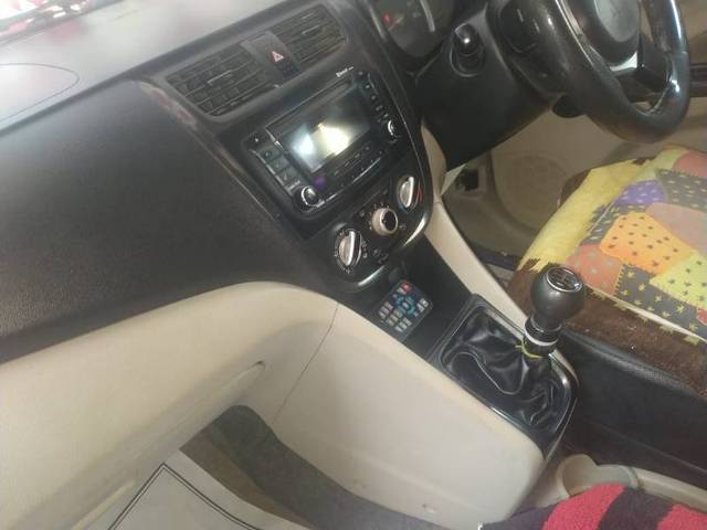 https://images10.gaadi.com/usedgaadi-sellcar/UsedCar/a3995d64-a892-4696-9599-a4db3d2a98f8/1fd3c201-3a63-49cf-bf01-a6f352694acc.jpg?imwidth=6401