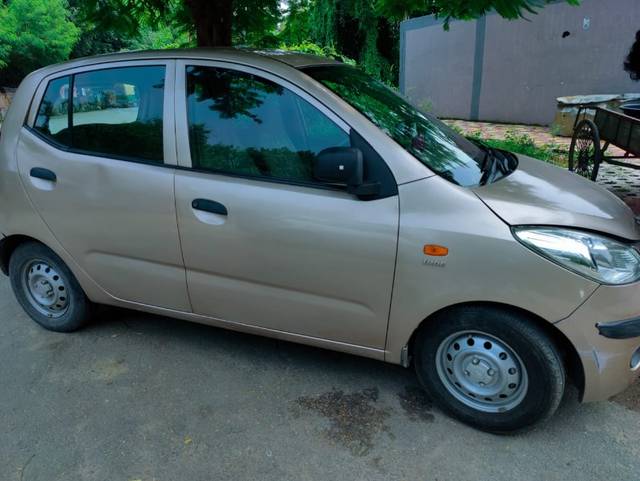 https://images10.gaadi.com/usedgaadi-sellcar/UsedCar/a444873b-a830-4574-911d-73f41e3476a4/f731ca0a-d8c2-4a48-834d-146a586aa523.jpeg?imwidth=6401