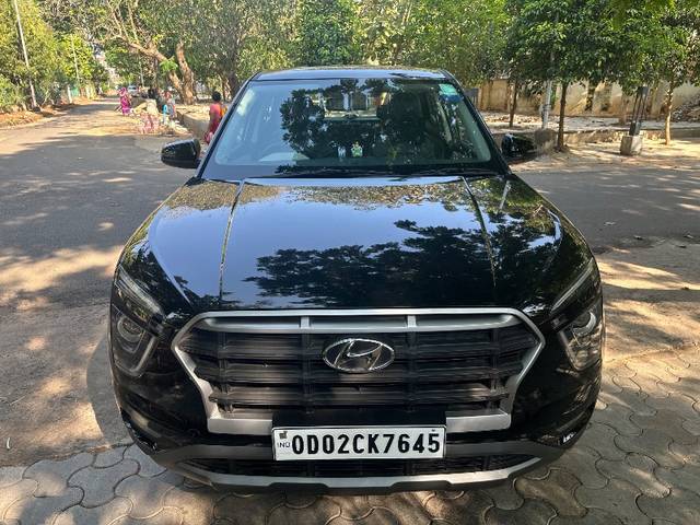 https://images10.gaadi.com/usedgaadi-sellcar/UsedCar/a46b49ac-0998-47d5-8367-f2540fae854b/44147624-0395-4a6f-97eb-ca2b55f18187.jpeg?imwidth=6400