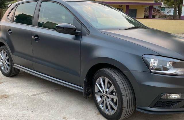 https://images10.gaadi.com/usedgaadi-sellcar/UsedCar/a47c0039-e27d-4ef6-9c87-17115648c9cd/103f8030-fe35-4f2a-8317-6fb2644963df.jpg?imwidth=6402