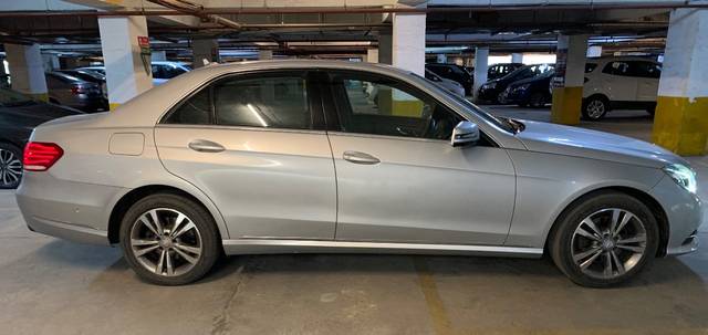 https://images10.gaadi.com/usedgaadi-sellcar/UsedCar/a4b2b021-629c-4006-b397-81f2ea643792/f71be1b4-f3b7-44ca-8932-68919571e417.jpg?imwidth=6401
