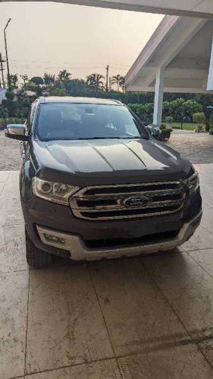Ford Endeavour 2.2 Titanium AT 4X2 Ford Endeavour 2.2 Titanium AT 4X2