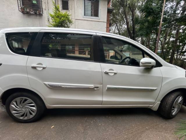 https://images10.gaadi.com/usedgaadi-sellcar/UsedCar/a518e57f-4588-4023-9147-cddd495d557b/76ffffd5-84f7-4c29-b6d8-a637518e852d.jpeg?imwidth=6401