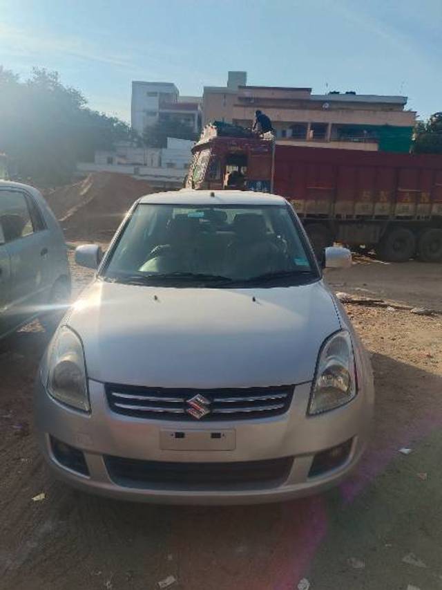 https://images10.gaadi.com/usedgaadi-sellcar/UsedCar/a5b7640e-4e98-476c-99e8-dff03ac18dca/c0df4489-eba7-4590-b314-e54d01a9857b.jpg?imwidth=6401