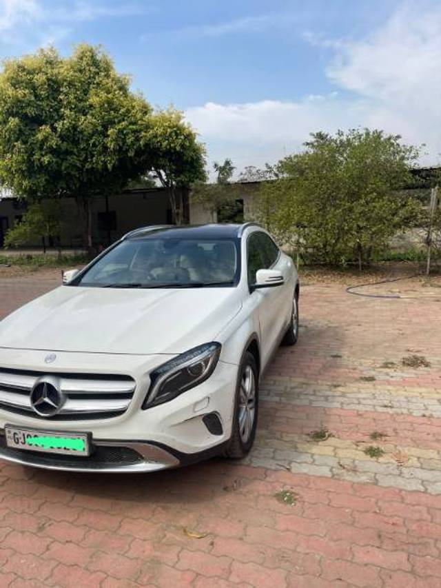 https://images10.gaadi.com/usedgaadi-sellcar/UsedCar/a5c1a4af-7461-4f7a-8ce2-1ee8ae4624fa/11b7eb86-dbdd-487f-8e19-792cff73b11e.jpeg?imwidth=6402